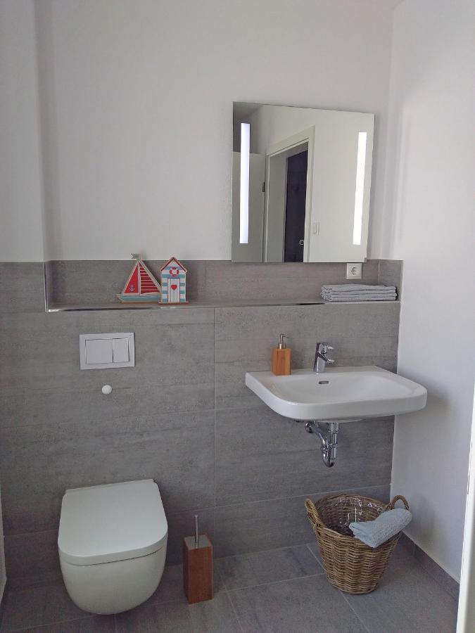 Villa Reusenhaus Nord à Breege Extérieur photo
